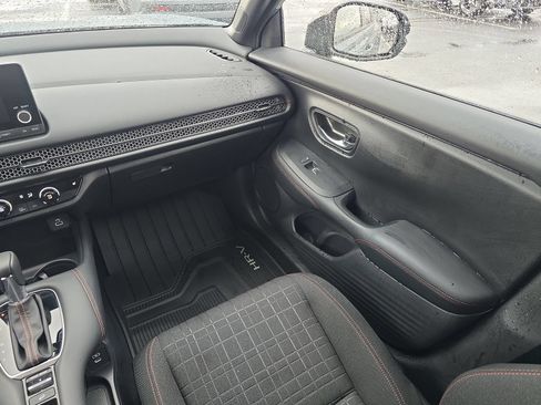 Certified 2024 Honda HR-V Sport image 12