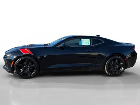 Used 2016 Chevrolet Camaro LT w/ RS Package image 2