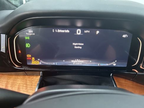 Used 2022 Jeep Grand Wagoneer Series III w/ Flexible Seating Group image 19