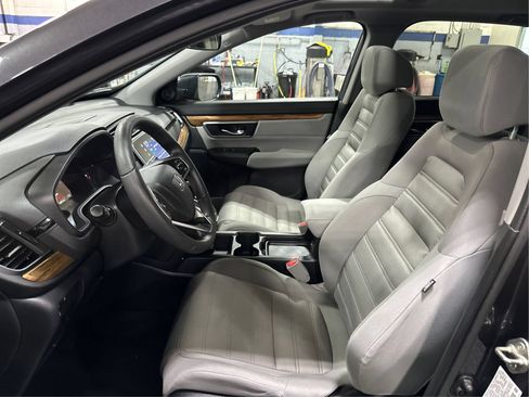 Used 2019 Honda CR-V EX image 9
