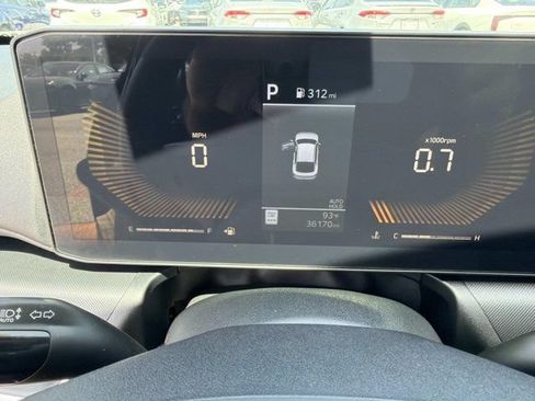 Used 2025 Kia K4 FWD image 26