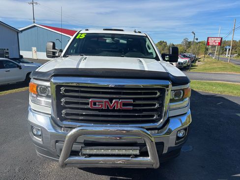 Used 2015 GMC Sierra 2500 SLE w/ SLE Preferred Package image 2