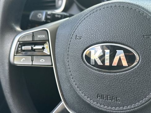Used 2020 Kia Sorento LX FWD image 26