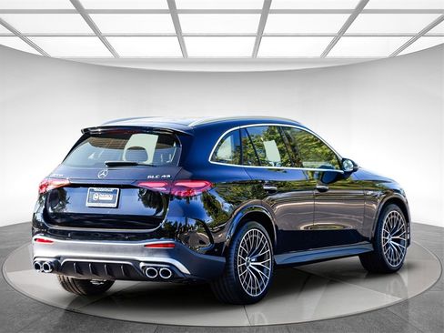 New 2026 Mercedes-Benz GLC 43 AMG 4MATIC image 4