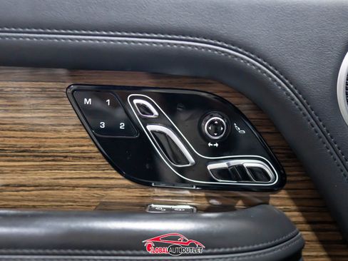 Used 2018 Land Rover Range Rover Long Wheelbase Supercharged image 41