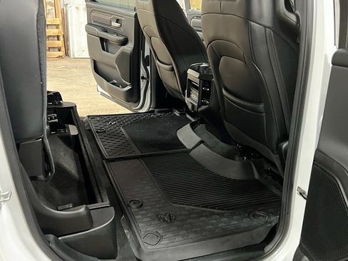 Used 2019 RAM 1500 Sport w/ Level 2 Equipment Group image 17