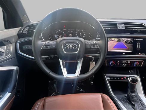 Used 2025 Audi Q3 2.0T Premium AWD/4WD image 6