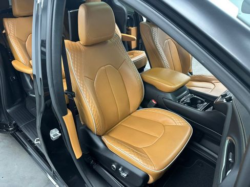 Used 2022 Chrysler Pacifica Pinnacle image 36