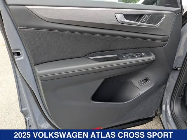 New 2025 Volkswagen Atlas Cross Sport SE AWD/4WD image 10