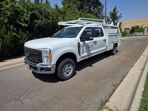 Used 2023 Ford F350 XL w/ XL Driver Assist Package AWD/4WD image 3
