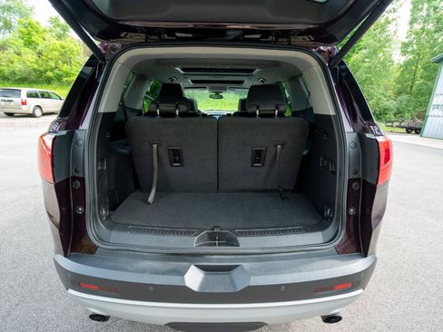 Used 2018 GMC Acadia SLT AWD/4WD image 36