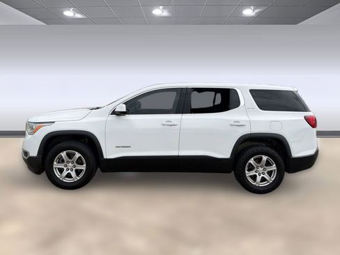 Used 2017 GMC Acadia SLE FWD image 2