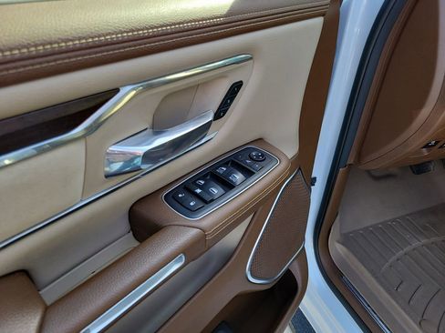 Used 2021 RAM 1500 Laramie image 11