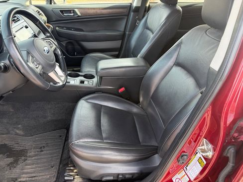 Used 2015 Subaru Outback 2.5i Limited image 9