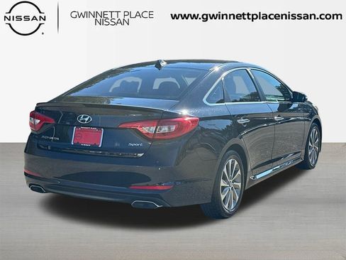 Used 2016 Hyundai Sonata Sport w/ Option Group 03 image 5