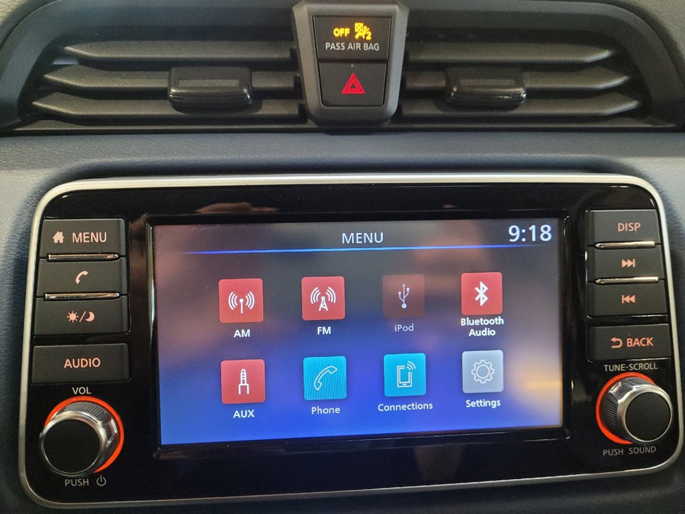 Used 2025 Nissan Versa SV FWD image 25