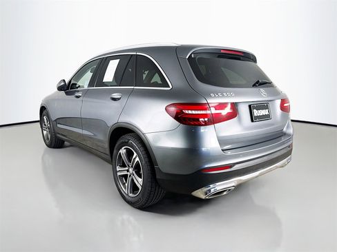 Used 2016 Mercedes-Benz GLC 300 4MATIC image 5