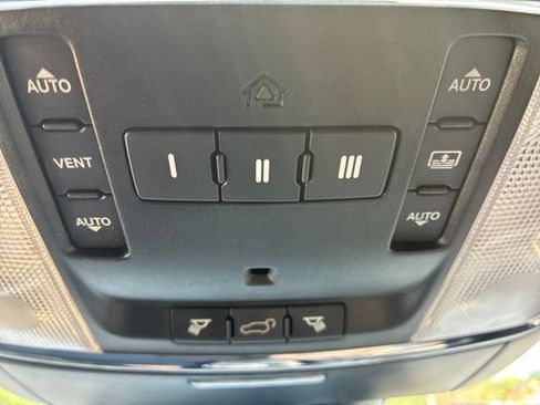 Used 2015 Jeep Grand Cherokee Summit w/ Platinum Series Group AWD/4WD image 45