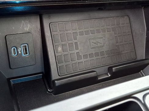 Used 2021 Ford F150 Platinum w/ Equipment Group 701A High AWD/4WD image 24