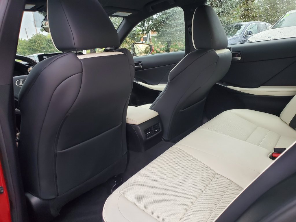 Used 2022 Lexus IS 350 F Sport AWD/4WD image 34