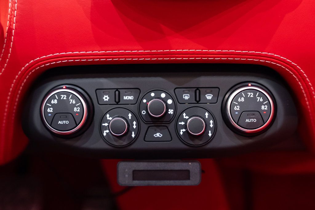 Certified 2013 Ferrari 458 Spider RWD image 40