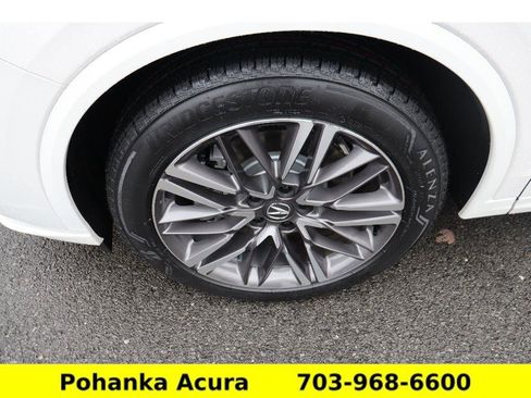 Certified 2025 Acura MDX SH-AWD w/ Advance Package image 32