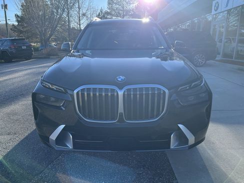 Certified 2024 BMW X7 xDrive40i image 10