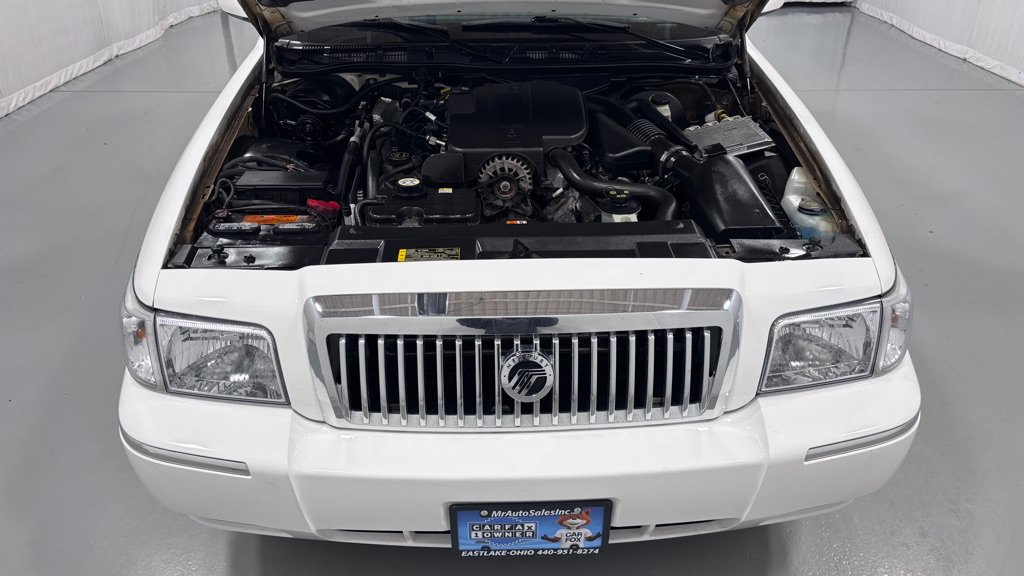 Used 2008 Mercury Grand Marquis LS RWD image 30