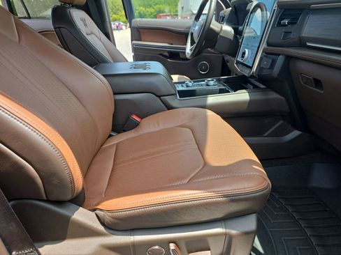 Used 2024 Ford Expedition Max King Ranch AWD/4WD image 11