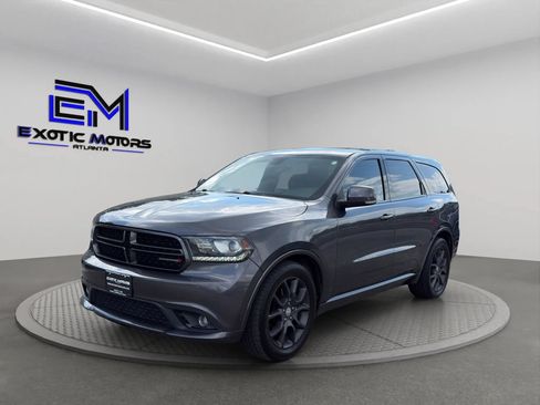 Used 2016 Dodge Durango R/T RWD image 1