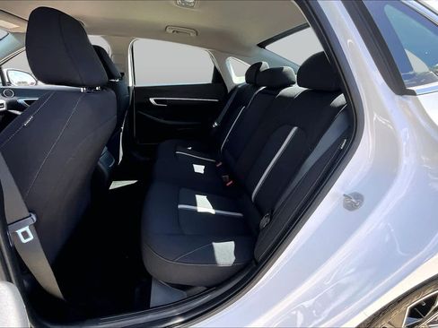 Used 2025 Hyundai Sonata SEL FWD image 20