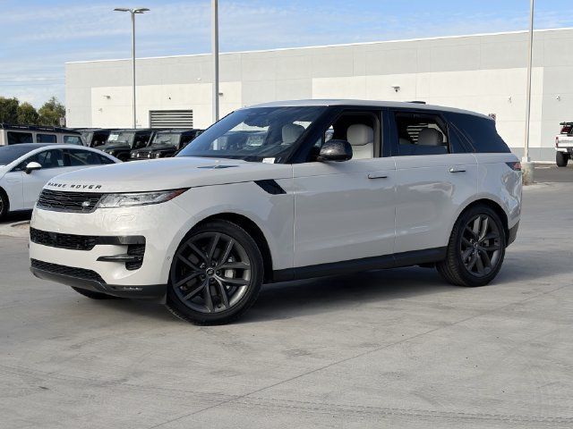 Used 2025 Land Rover Range Rover Sport SE AWD/4WD image 2