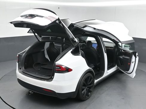 Used 2020 Tesla Model X Long Range image 45