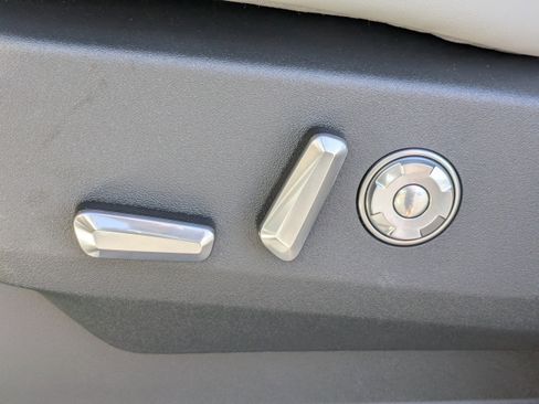 Used 2025 Lincoln Navigator L Black Label image 17