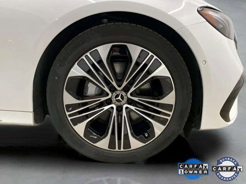 Used 2025 Mercedes-Benz E 350 Sedan image 32