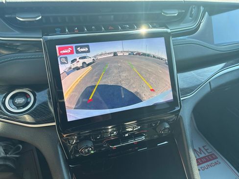 Used 2022 Jeep Grand Cherokee Trailhawk image 23