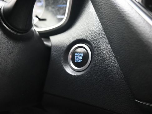 Used 2020 Toyota Corolla Hatchback FWD image 20