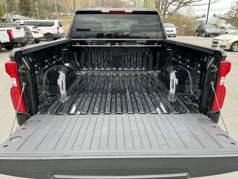 Used 2026 Chevrolet Silverado 1500 RST AWD/4WD image 22