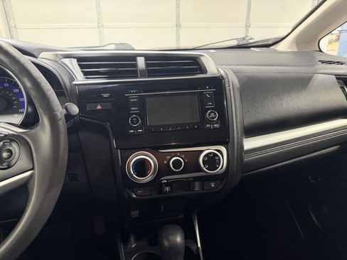 Used 2019 Honda Fit LX image 15