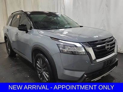 Used 2022 Nissan Pathfinder SL w/ SL Premium Package