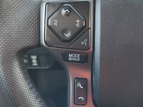 Used 2021 Toyota Tacoma TRD Off-Road w/ Technology Package image 11