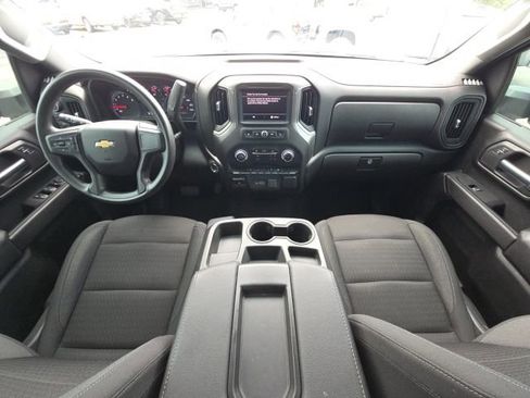 Used 2024 Chevrolet Silverado 2500 Custom w/ Custom Convenience Package AWD/4WD image 35