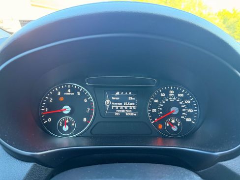 Used 2017 Kia Sorento FWD image 27