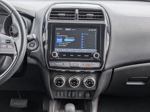 Used 2024 Mitsubishi Outlander Sport SE AWD/4WD image 17