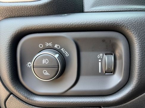 New 2027 RAM 1500 4x4 Crew Cab image 20