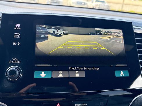 Used 2021 Honda Passport EX-L image 25