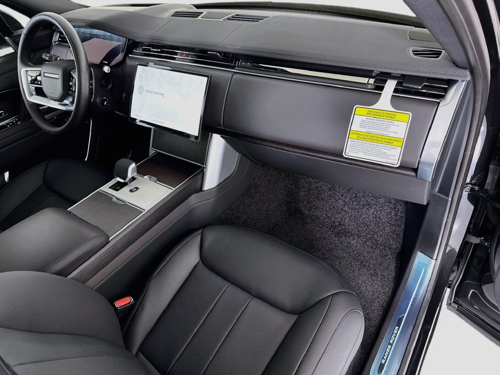 New 2026 Land Rover Range Rover SE AWD/4WD image 17