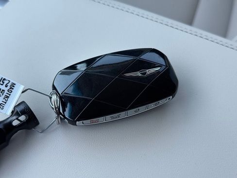 New 2026 Genesis GV70 2.5T Select image 38