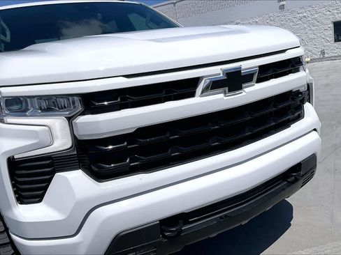 Used 2024 Chevrolet Silverado 1500 RST w/ Convenience Package II RWD image 33