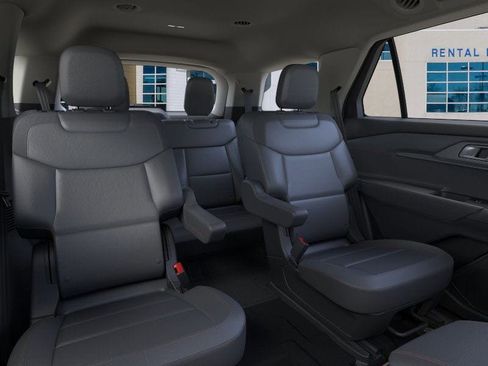 New 2026 Ford Explorer Active w/ Active Comfort Package image 34
